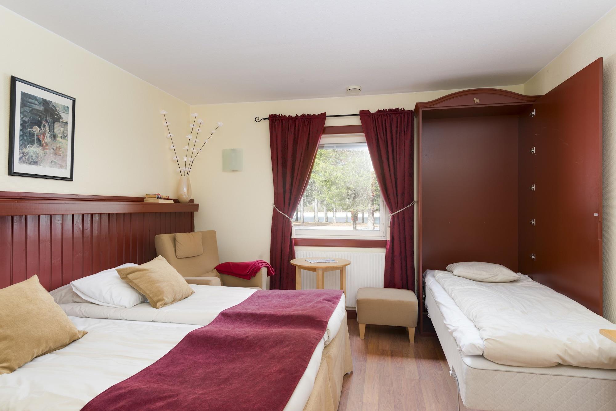 First Camp Moraparken Hotel Екстериор снимка